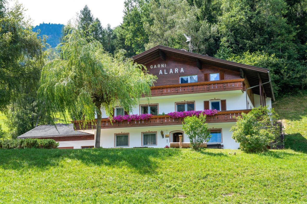 Alara Apartman Ortisei Kültér fotó