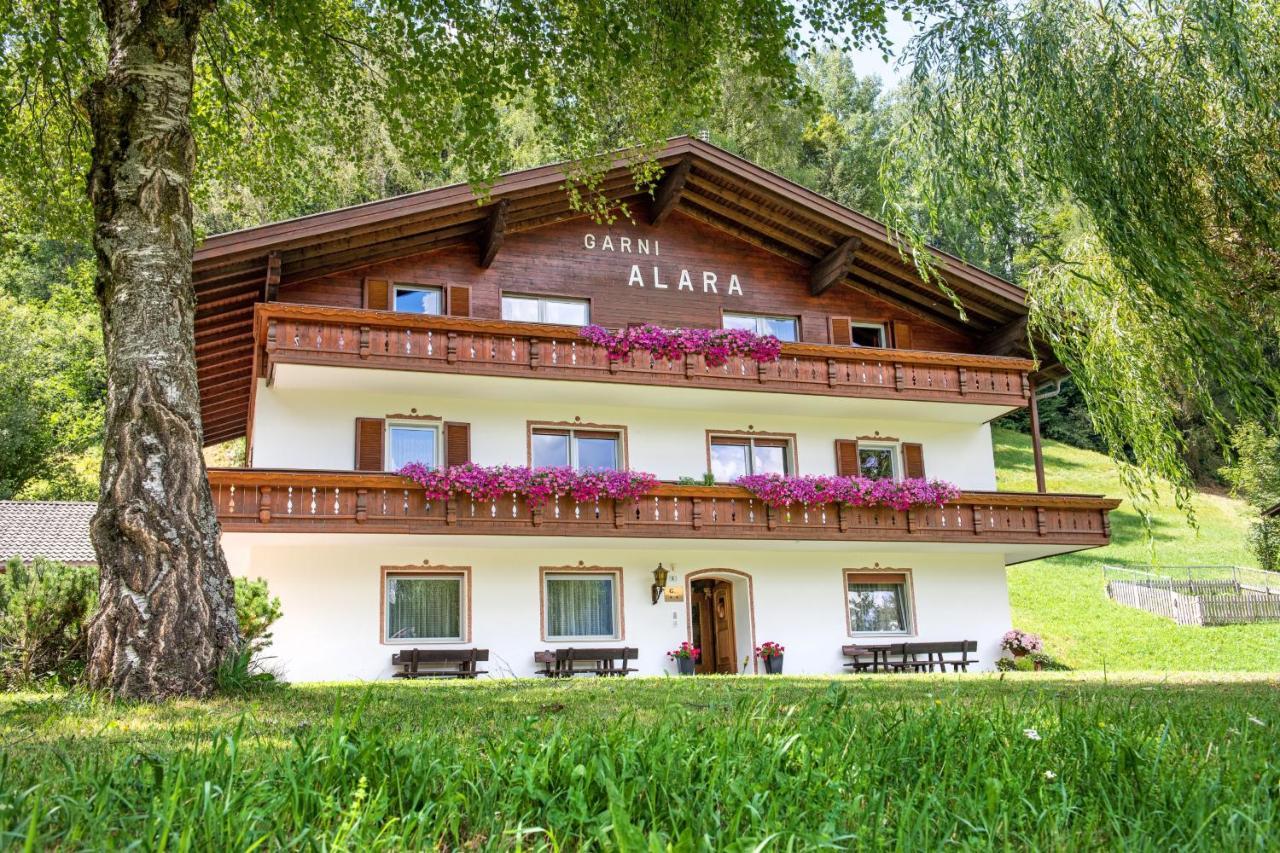 Alara Apartman Ortisei Kültér fotó