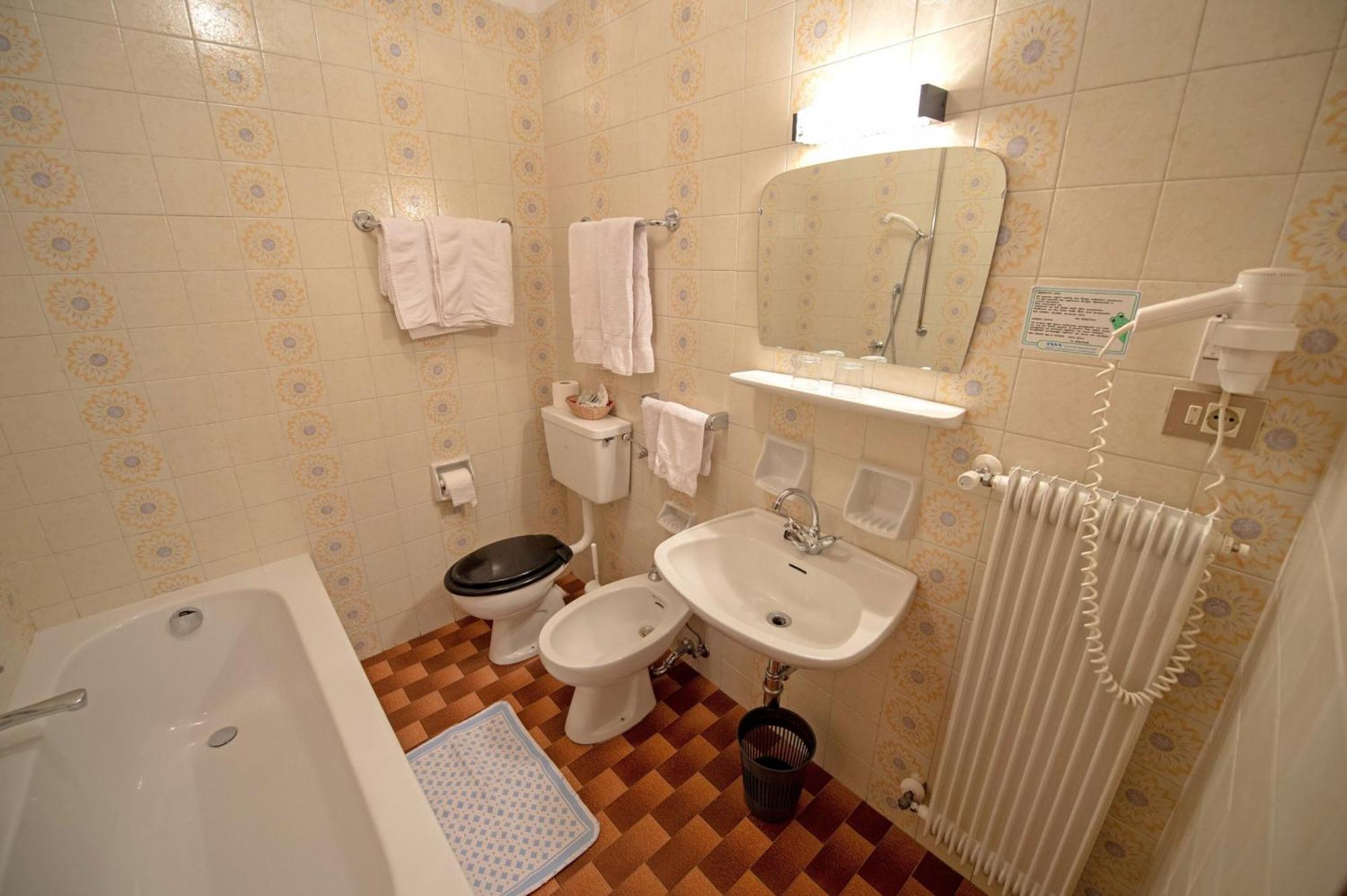 Alara Apartman Ortisei Kültér fotó