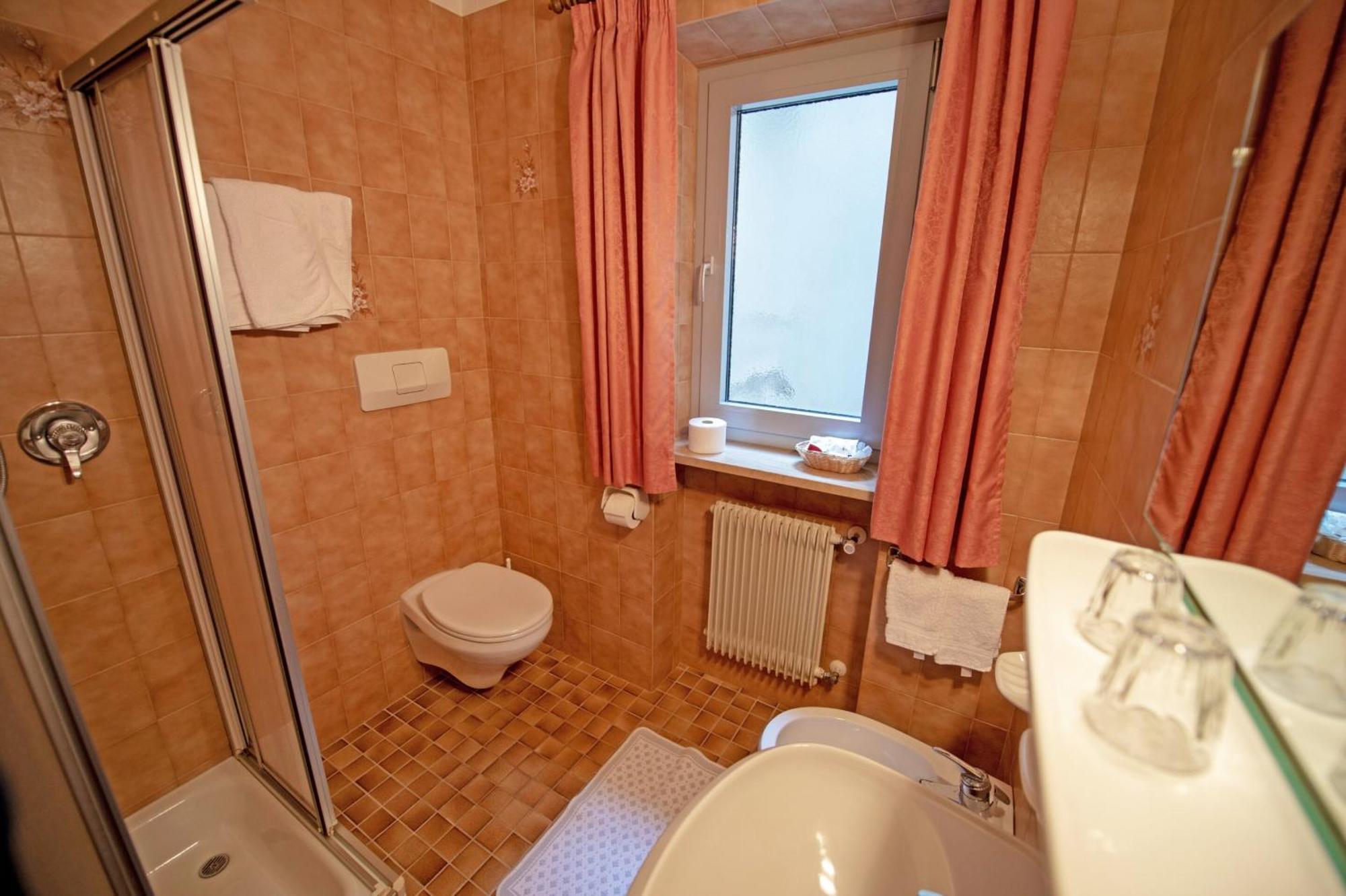 Alara Apartman Ortisei Kültér fotó